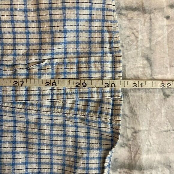 American Eagle men M classic fit checker pattern button down dress shirt - Picture 8 of 9